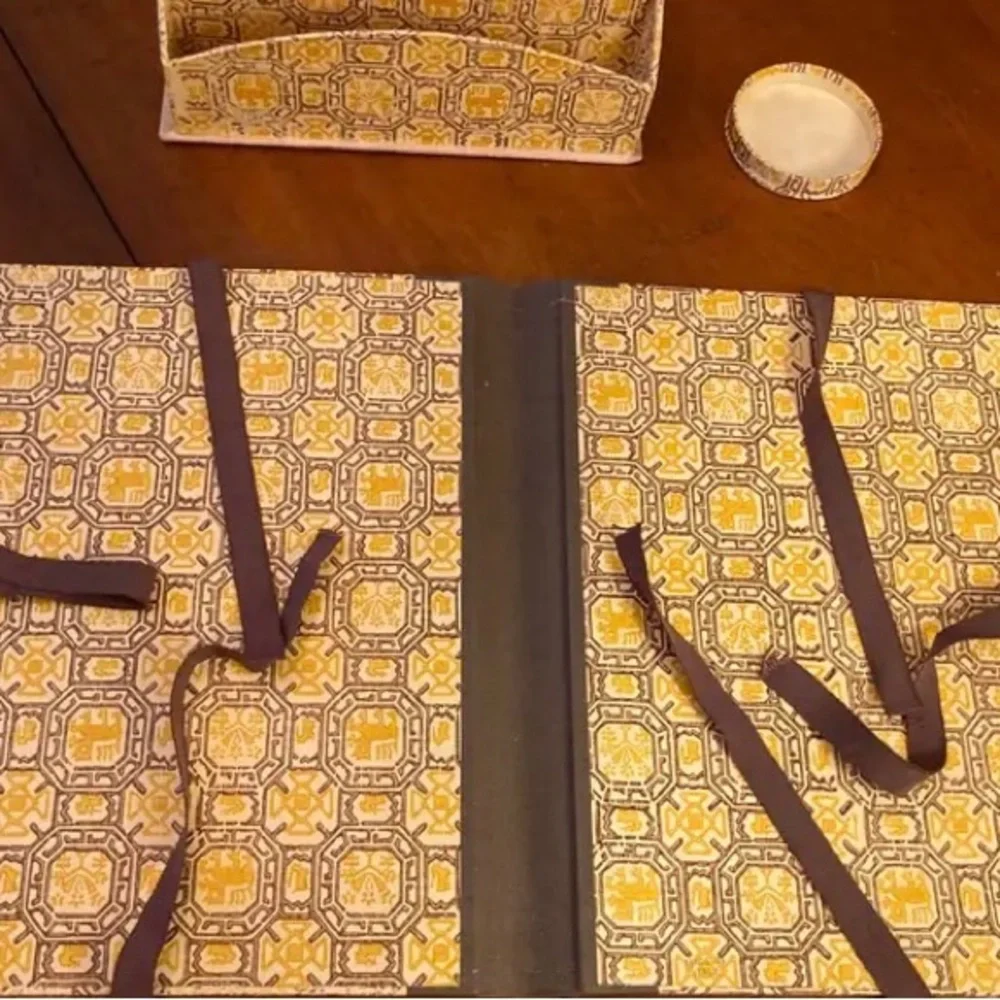 Vintage Italian handmade medieval pattern paper desktop accessories, six pieces